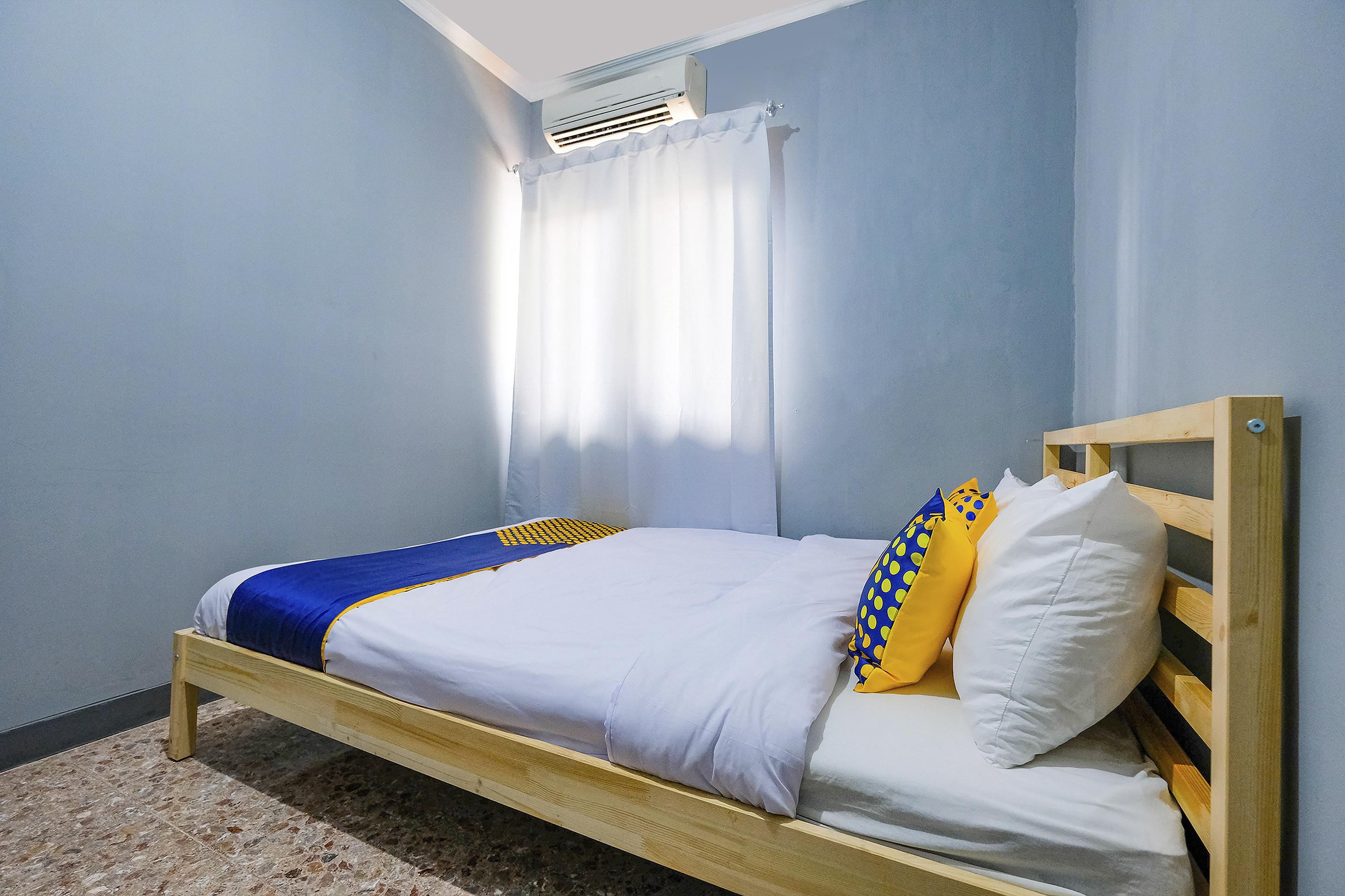Hotel Spot On 2281 Omajo Semarang Zewnętrze zdjęcie