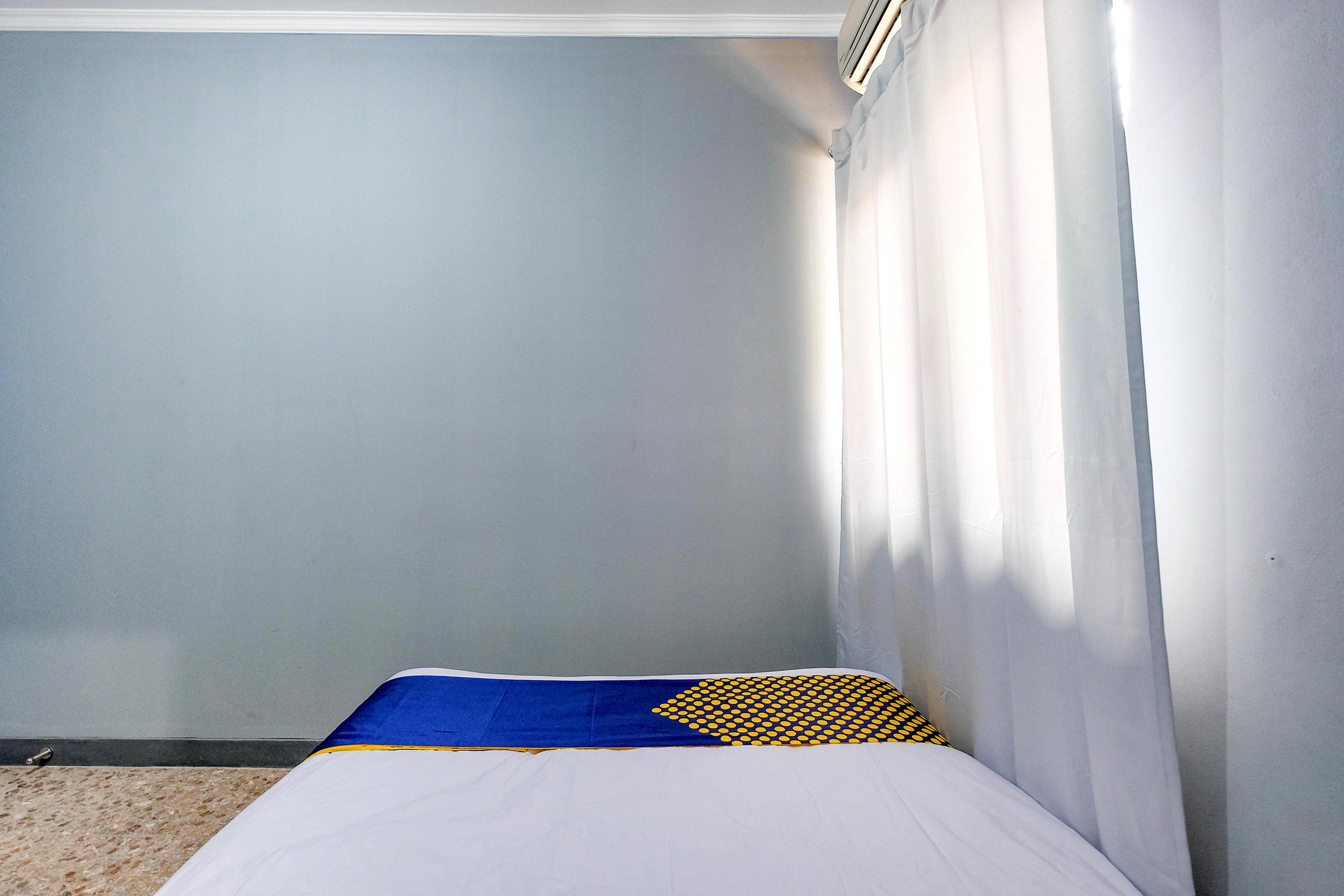 Hotel Spot On 2281 Omajo Semarang Zewnętrze zdjęcie