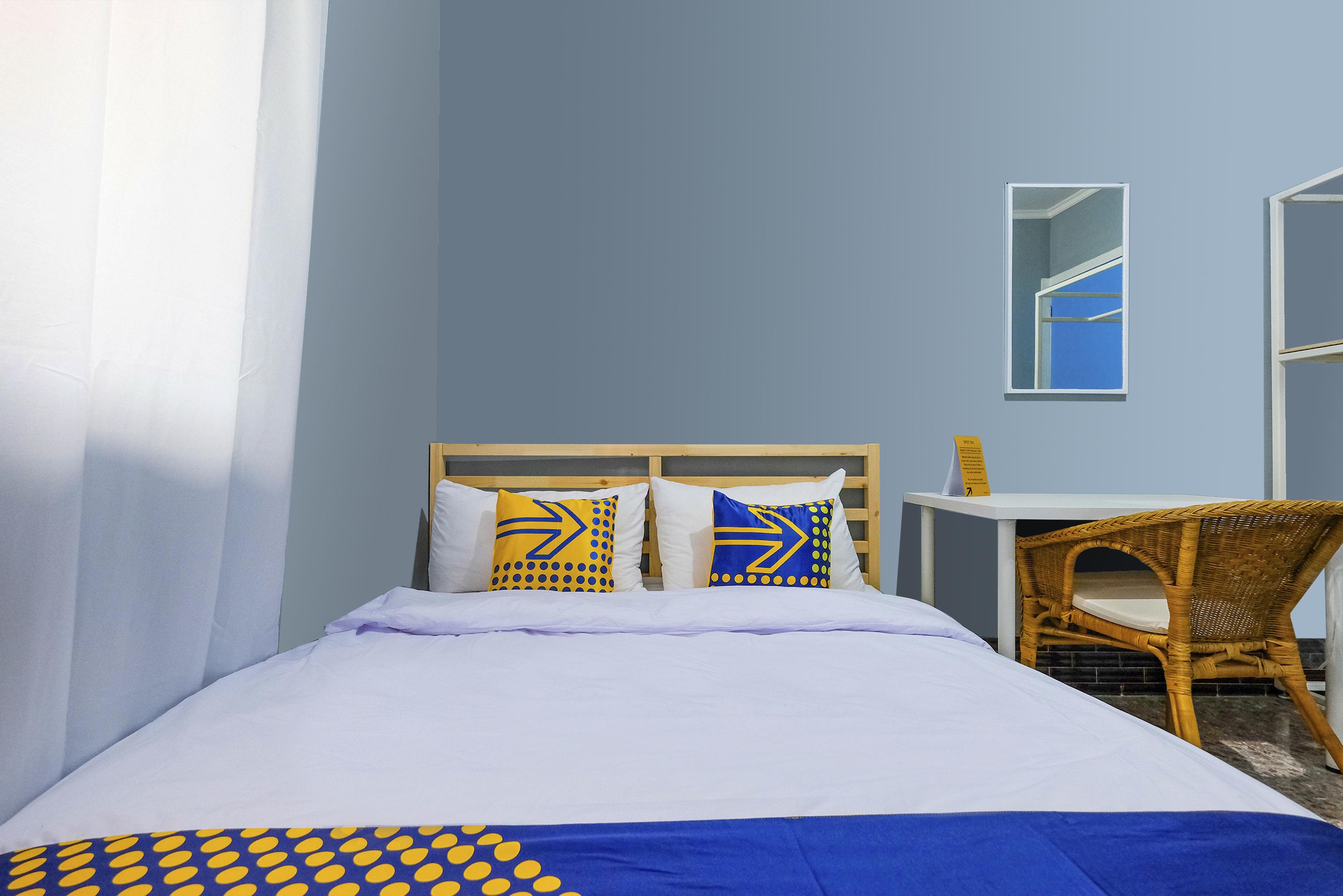Hotel Spot On 2281 Omajo Semarang Zewnętrze zdjęcie