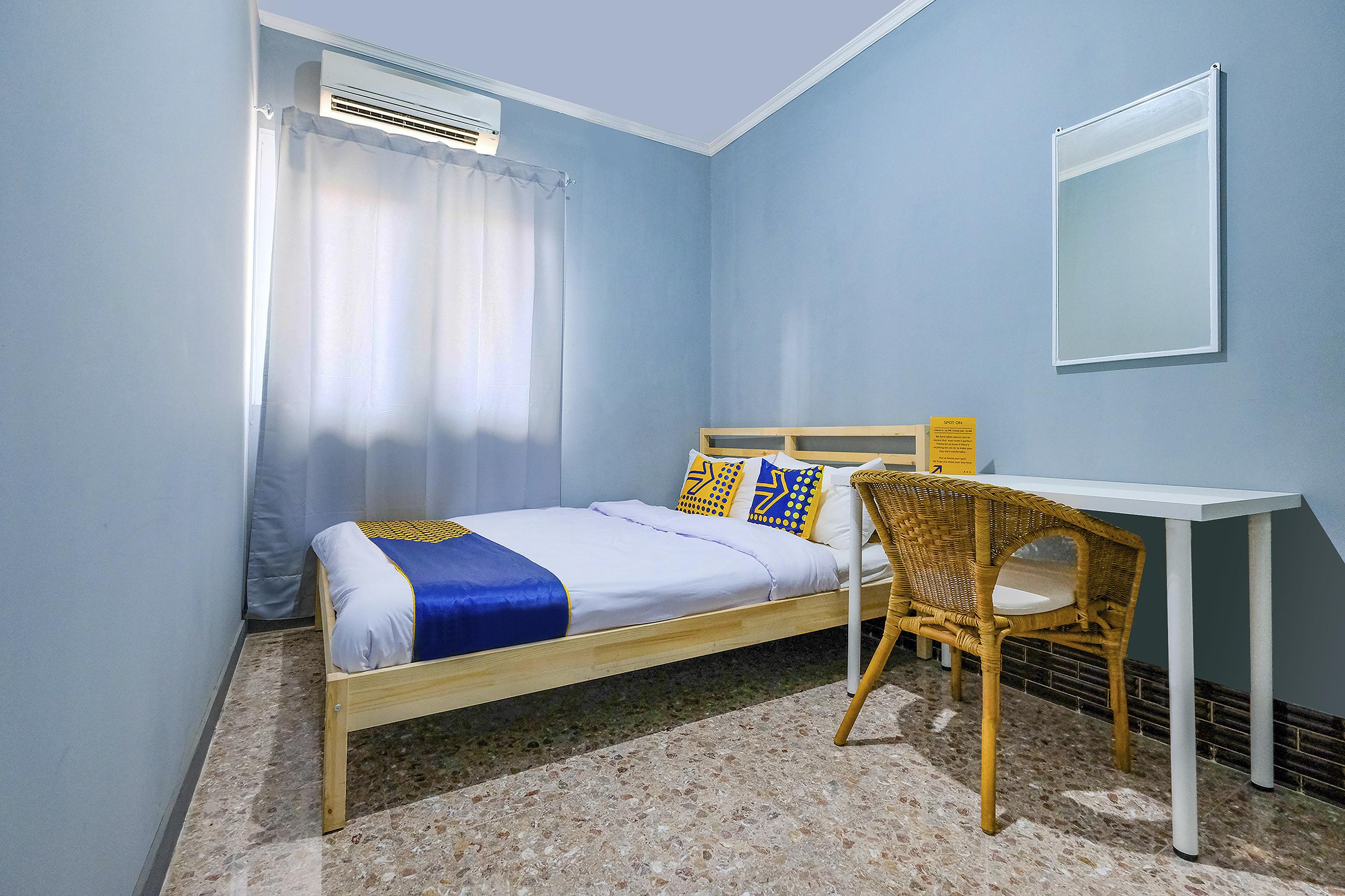 Hotel Spot On 2281 Omajo Semarang Zewnętrze zdjęcie