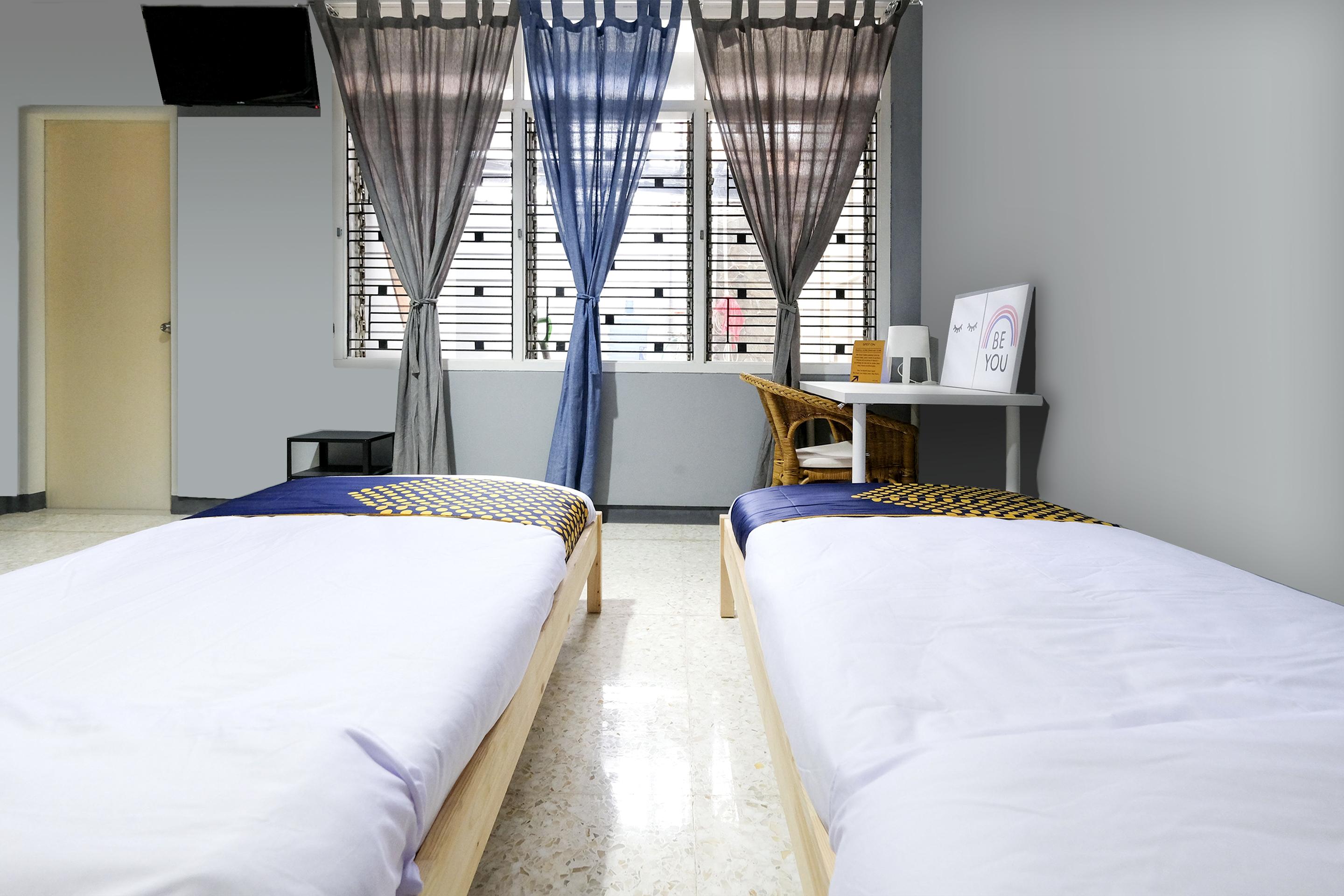 Hotel Spot On 2281 Omajo Semarang Zewnętrze zdjęcie