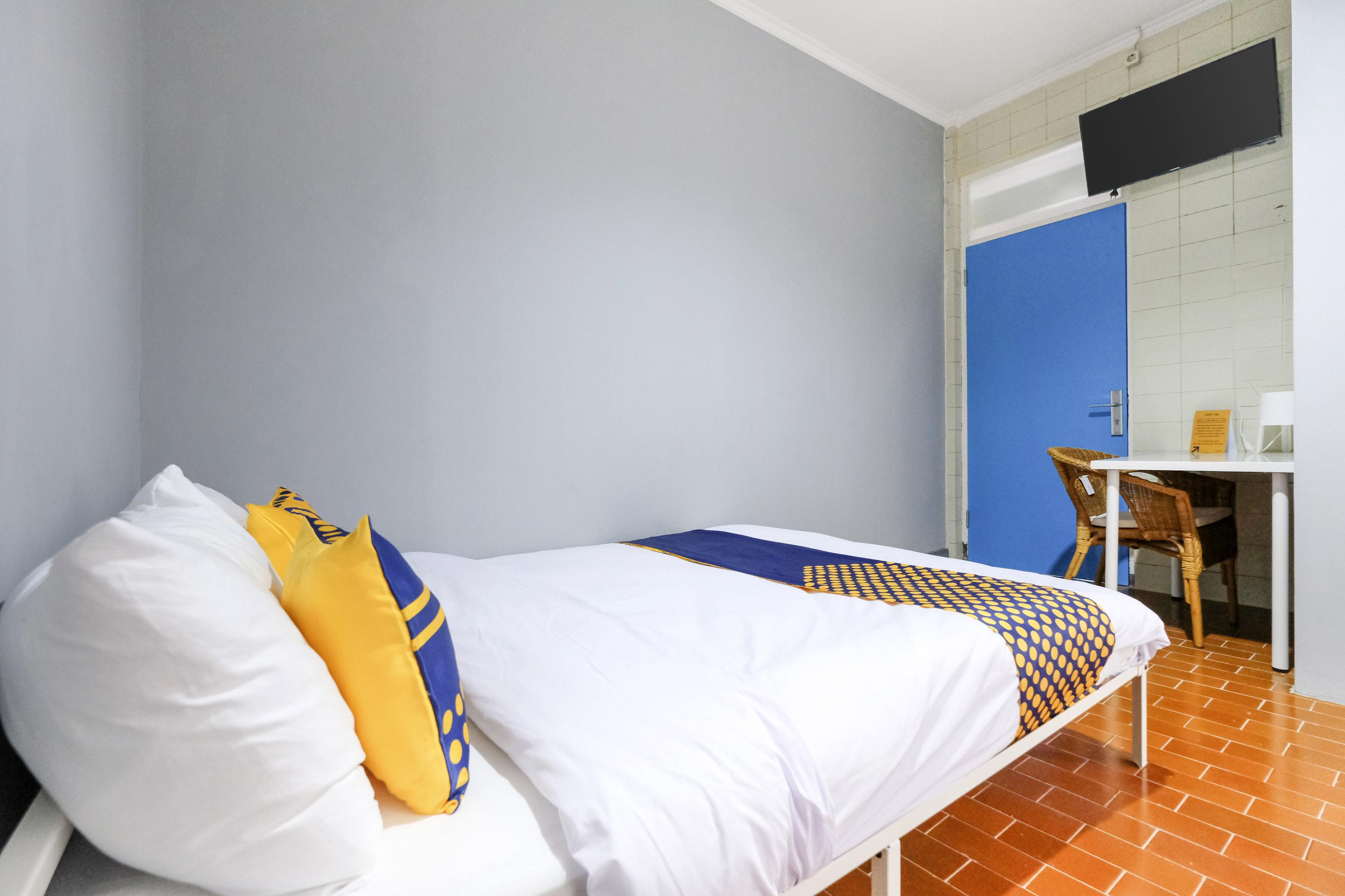 Hotel Spot On 2281 Omajo Semarang Zewnętrze zdjęcie