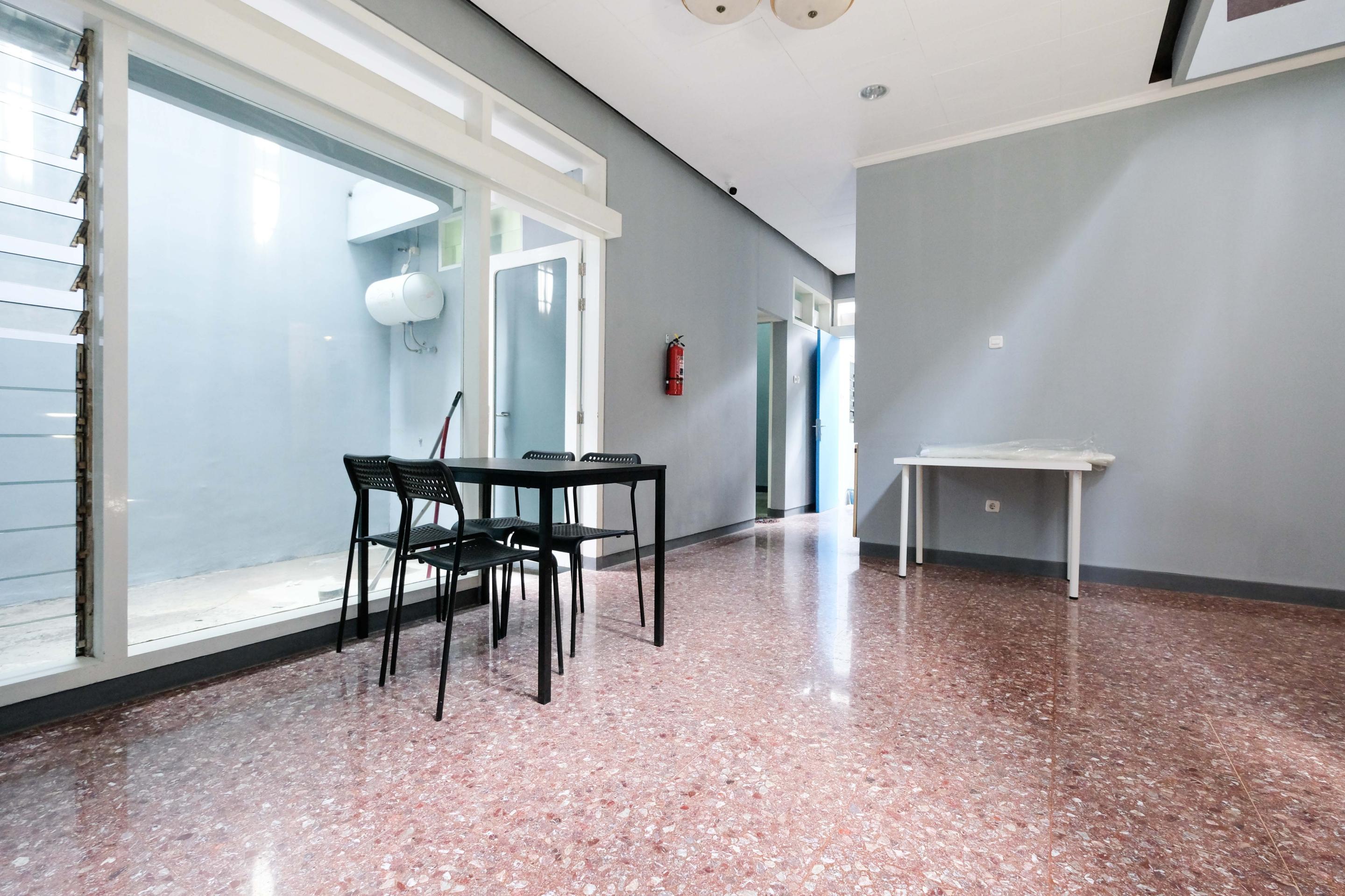 Hotel Spot On 2281 Omajo Semarang Zewnętrze zdjęcie